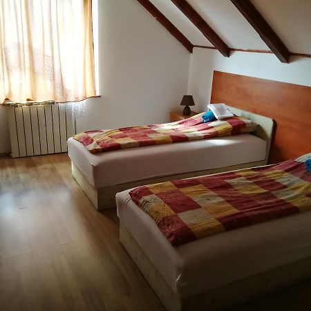 Dunakanyar Bed & Breakfast Göd Buitenkant foto