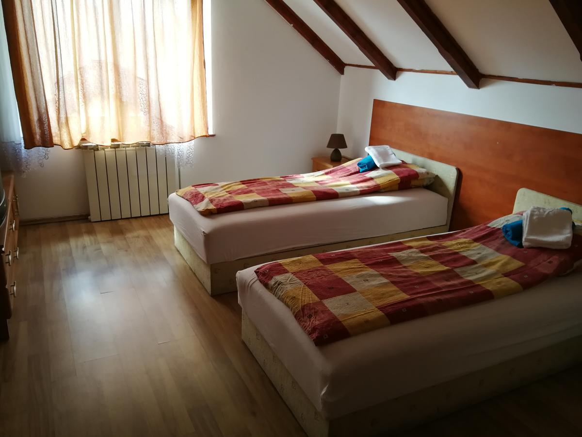 Dunakanyar Bed & Breakfast Göd Buitenkant foto